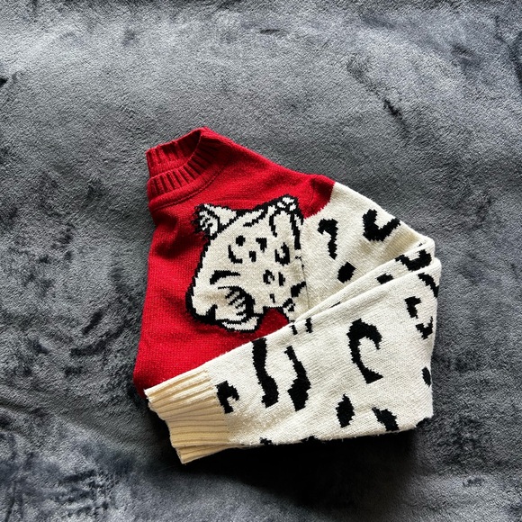 Leopard Arm Sweater - Picture 3 of 3